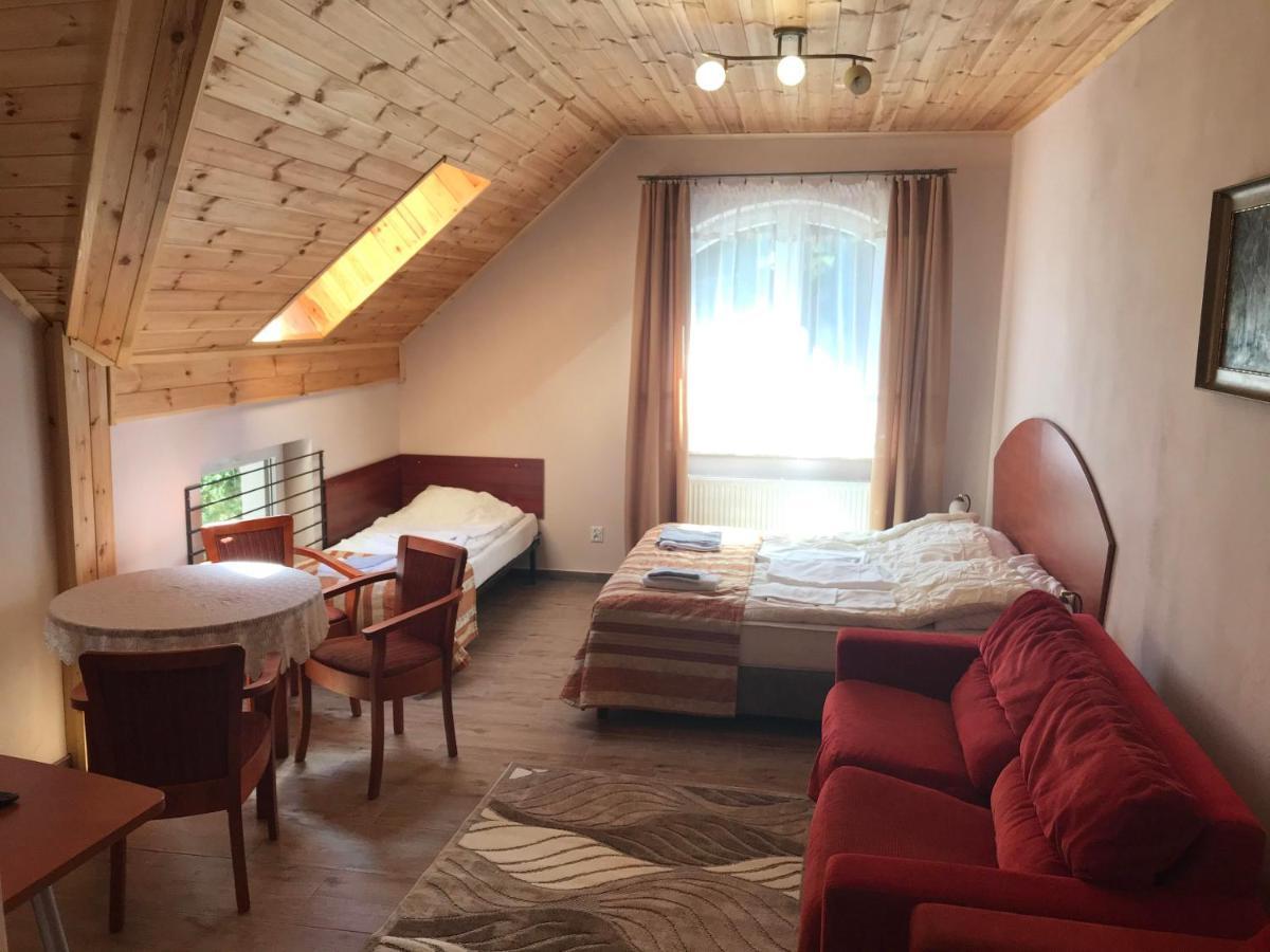 Gosciniec Twoje Mazury Nad Jeziorem Sniardwy Tuz Obok Plazy Nowe Guty Exterior photo